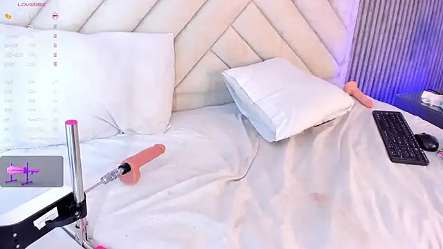 Lolaa-evans' Live XXX Chat