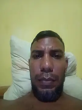 UnreadyChutzpa – Naživo XXX chat