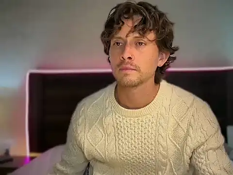 Show modela mcklister_kinky_feets na web-kameri