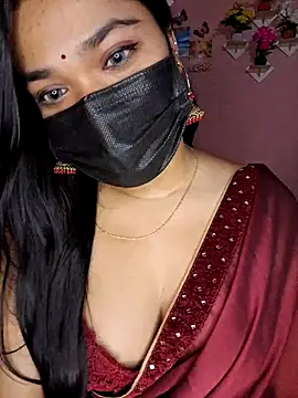 ariya-03: вебкам-шоу