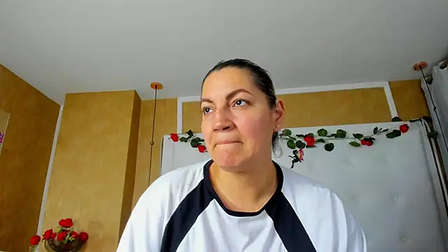 Chat XXX en directo de Heidy_milf