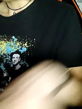 Aashikalaa 现场XXX聊天