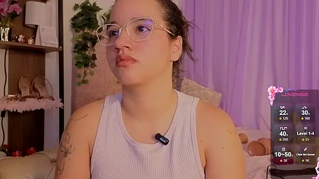 emilyrouxe Live XXX Chat