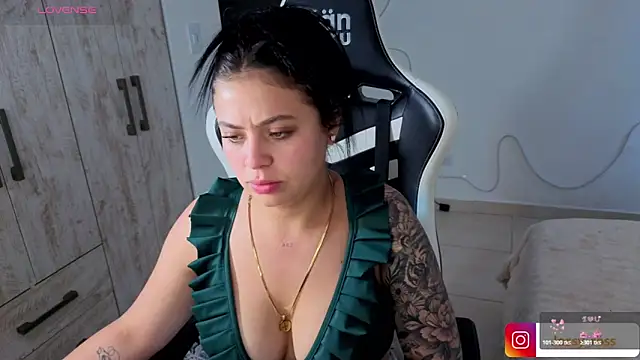 Victoryyy_ Chat XXX in diretta