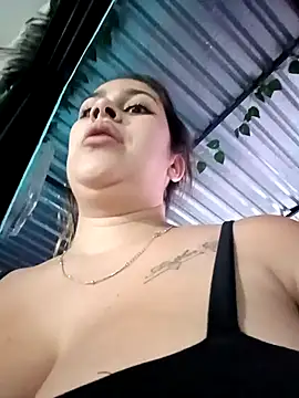 Show de MariBelle1 na webcam