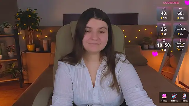 Viola__Shy 现场XXX聊天