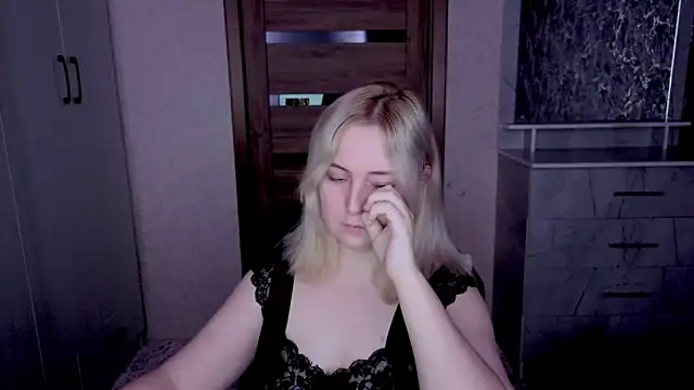 Kristy-Max 라이브 XXX 채팅