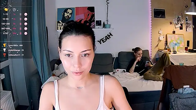 KatiKate 라이브 XXX 채팅