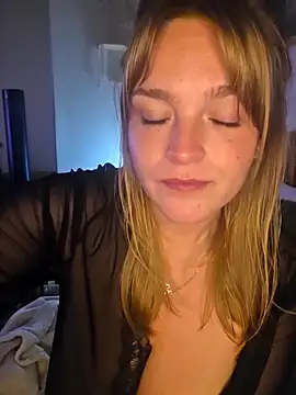 MissLolly92 라이브 XXX 채팅