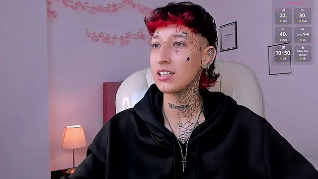 Luci_Rose élő XXX-chatje