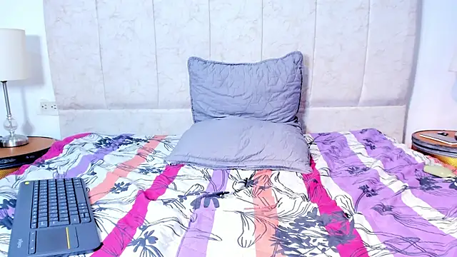 asher_lux ওয়েবক্যাম শো