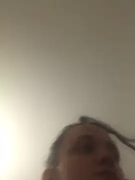 LeonieClaire 现场XXX聊天