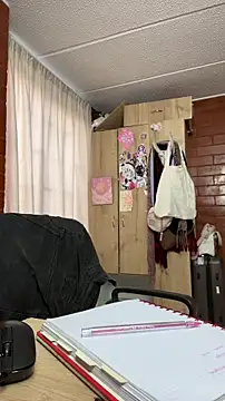 evabellee_ élő XXX-chatje