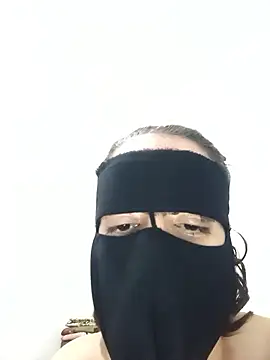 sex69soltana Adlı Modelin Web Kamerası Şovu