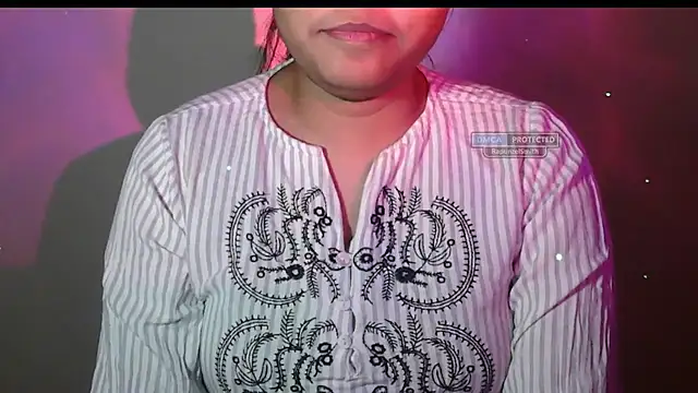 RapunzelSmith 现场XXX聊天