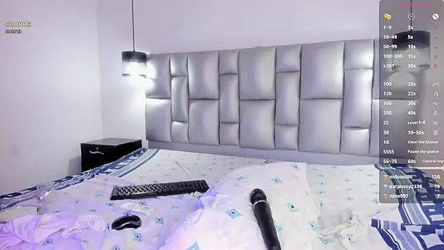 KarlieMoore Chat XXX in diretta