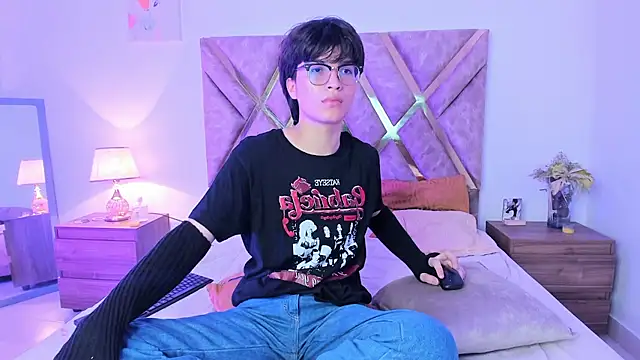 Kai_blaz webcam show