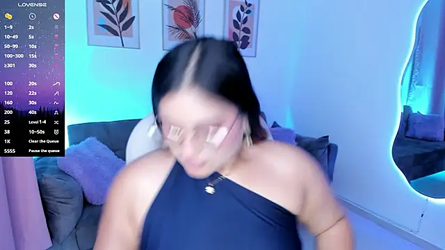 Lia_amara's Live XXX Chat