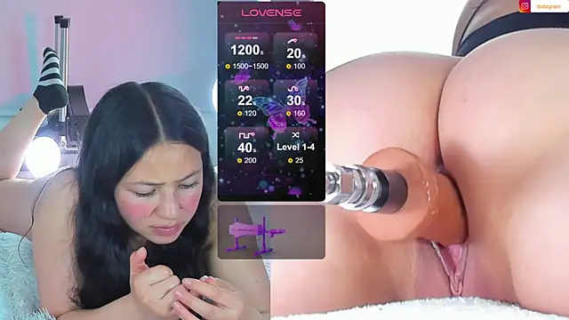 Mitsuyi-cute's Live XXX Chat