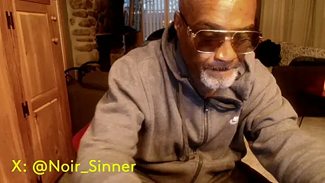 sinnernoir élő XXX-chatje