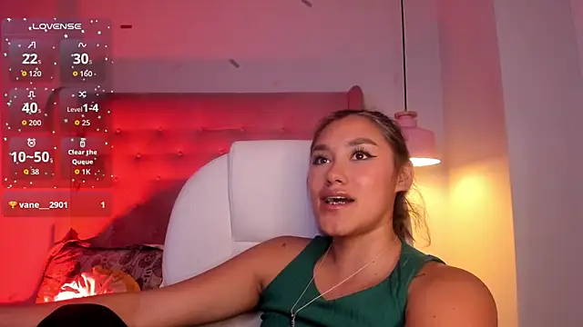 Chatroom XXX en direct de _Sophie__miller