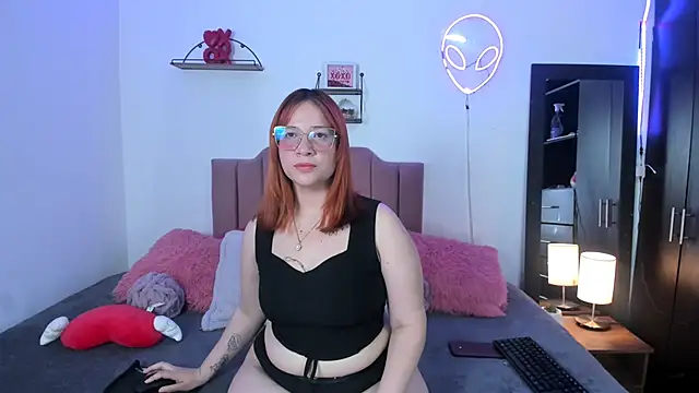 Živý XXX chat Nina_curves