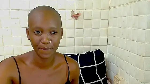 Chat XXX en directo de EbonyOlive69