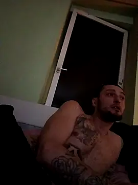 عرض كام Woodern