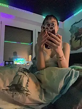 Chat XXX en directo de Just-Lilly