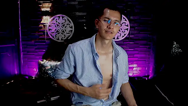 MilanDavid1 라이브 XXX 채팅