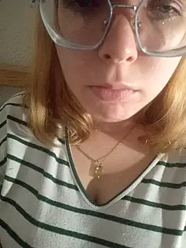 kitsuneniki's Live XXX Chat