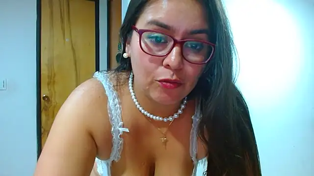 Ixchel_Anaid's Live XXX Chat