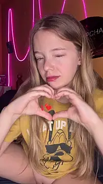 imveranito Adlı Modelin Canlı XXX Sohbeti