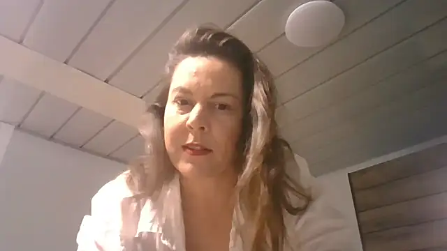 fulloferotic Chat XXX live