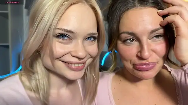 dollfromvenus Adlı Modelin Canlı XXX Sohbeti