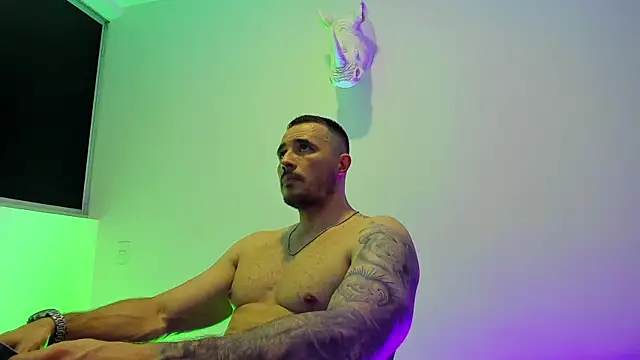 DagotiのライブXXXチャット