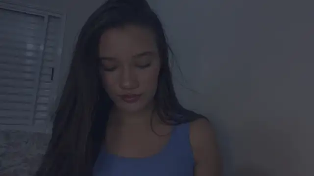 KristelMarietta's Live XXX Chat