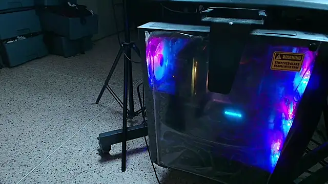 XXX chat uživo modela AlexHoe_