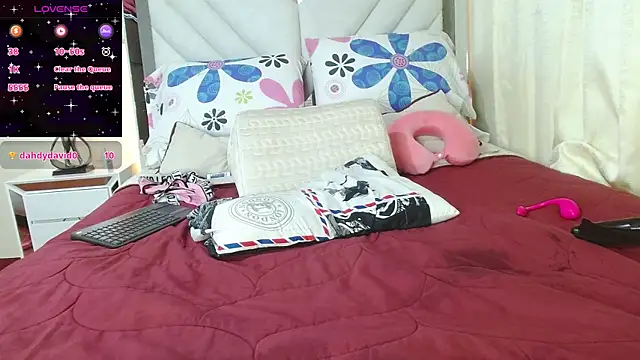 Chat +18 de ruby_myers ao vivo