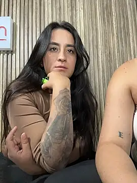 Antonella_Julieta 웹캠 쇼