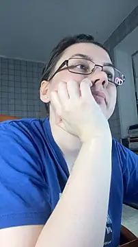 Chat +18 de NinaVI ao vivo