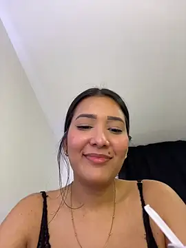 IsabellaJoness_: онлайн-секс-чат