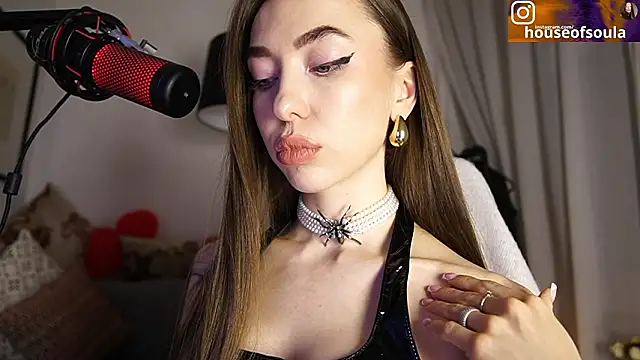 supreme_dominatrix Obrolan Langsung XXX
