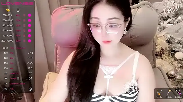 Chatroom XXX en direct de Monica-666888-