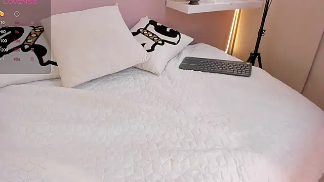 Chatroom XXX en direct de EllieMitchell