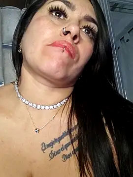 chelaqueen_: απευθείας συνομιλία ΧΧΧ