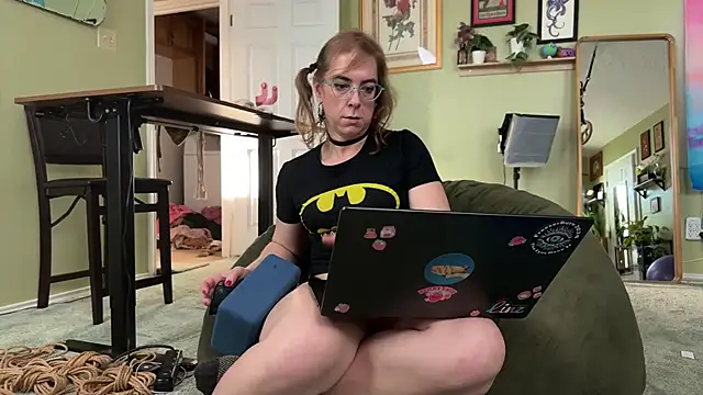 MirandaFlowers Adlı Modelin Web Kamerası Şovu