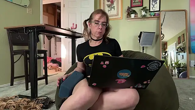 MirandaFlowers Adlı Modelin Web Kamerası Şovu