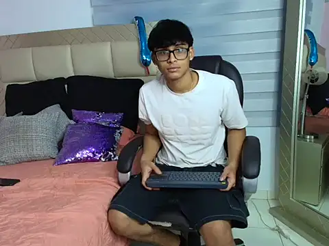 mathias_oberlin Webcam Show