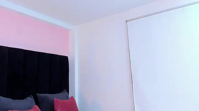 barbara_mmoon's Live XXX Chat